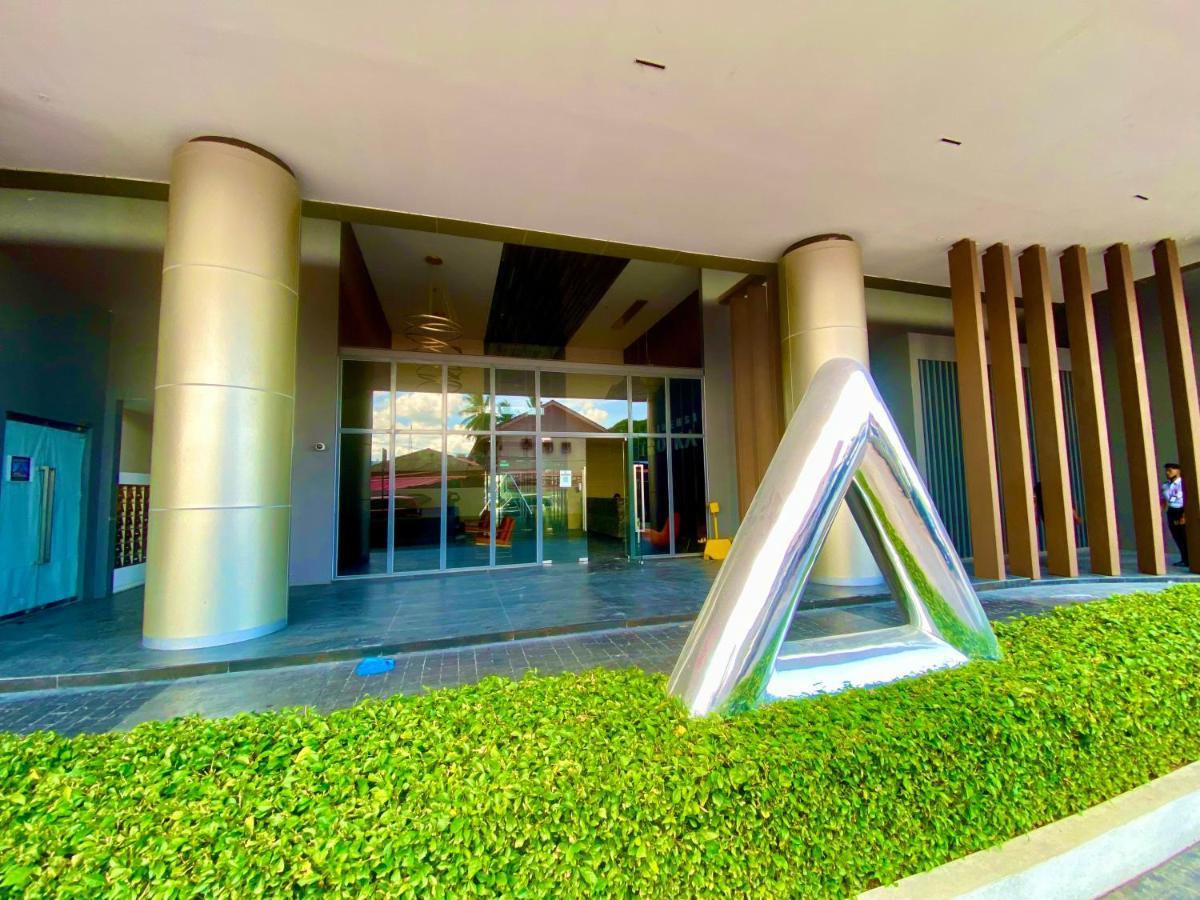 Jsadli Suite Troika Residence Kota Bharu Exterior photo